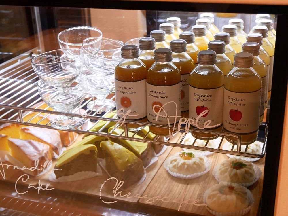 お取り扱い店のご紹介  ～ armadillo bakes & coffee ～